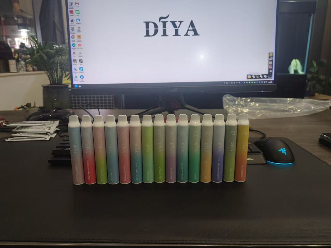 Diya 7500 Puffs 拋棄式電子煙 叮啞一次性長效續航 多樣口味與尼古丁選擇 3 Diya 7500 Puffs 拋棄式電子煙 叮啞一次性長效續航 多樣口味與尼古丁選擇 商品圖片 3